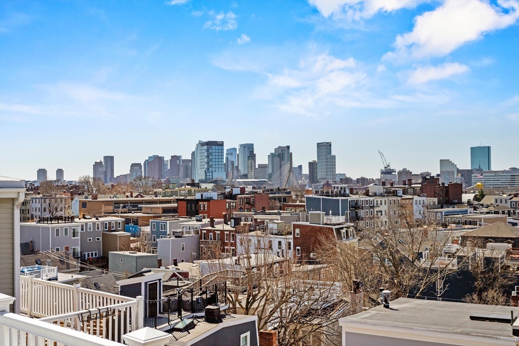 274 Bunker Hill St, Charlestown