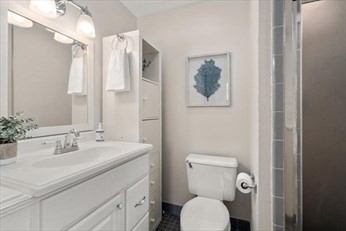 51 John St, Brookline