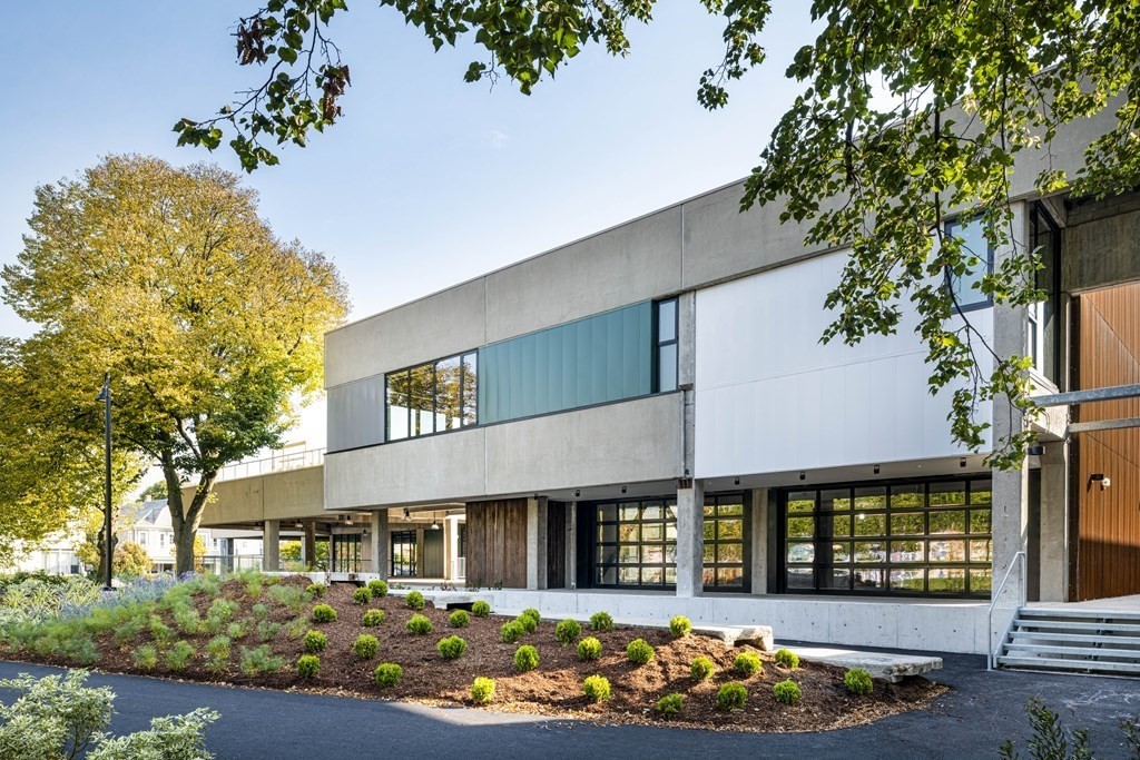 1060 Broadway, Teele Square