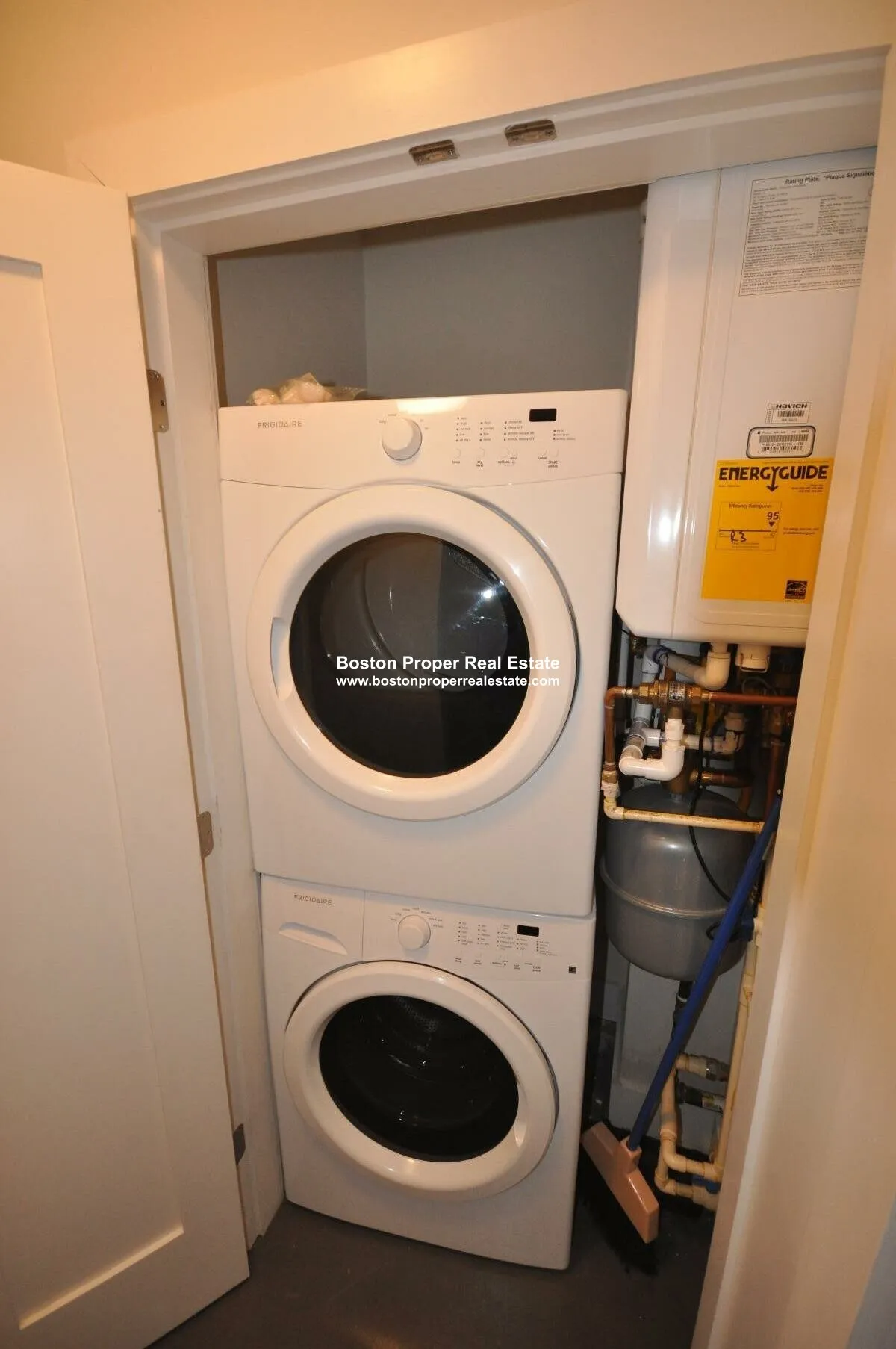 659 Massachusetts Ave, Roxbury