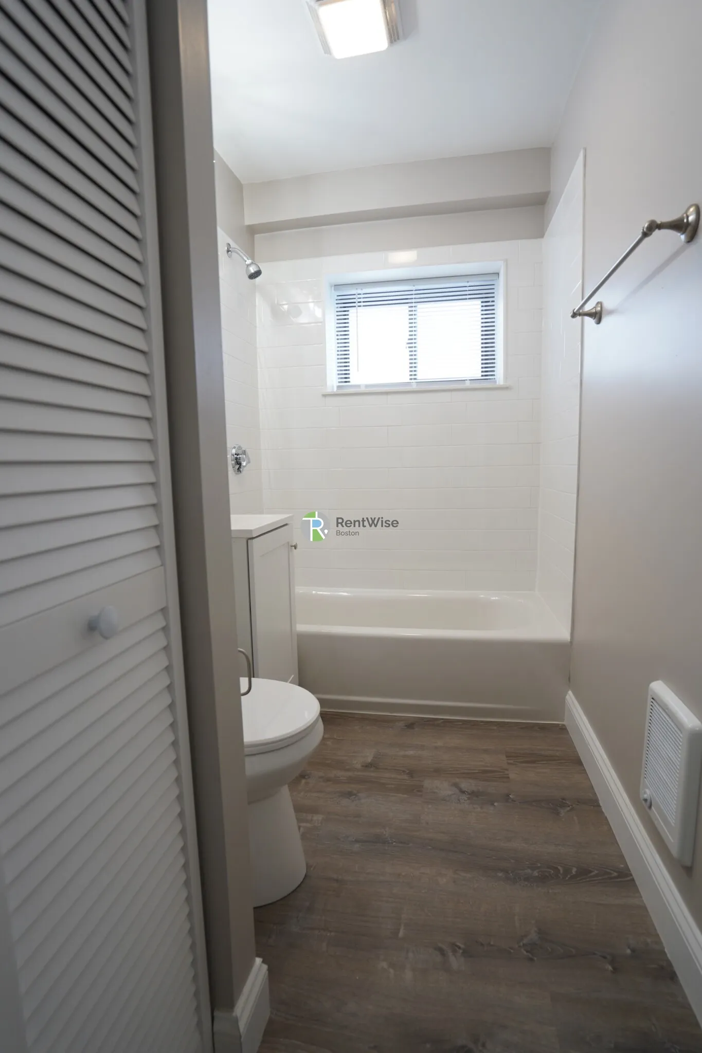 1200 Commonwealth Ave, Brighton