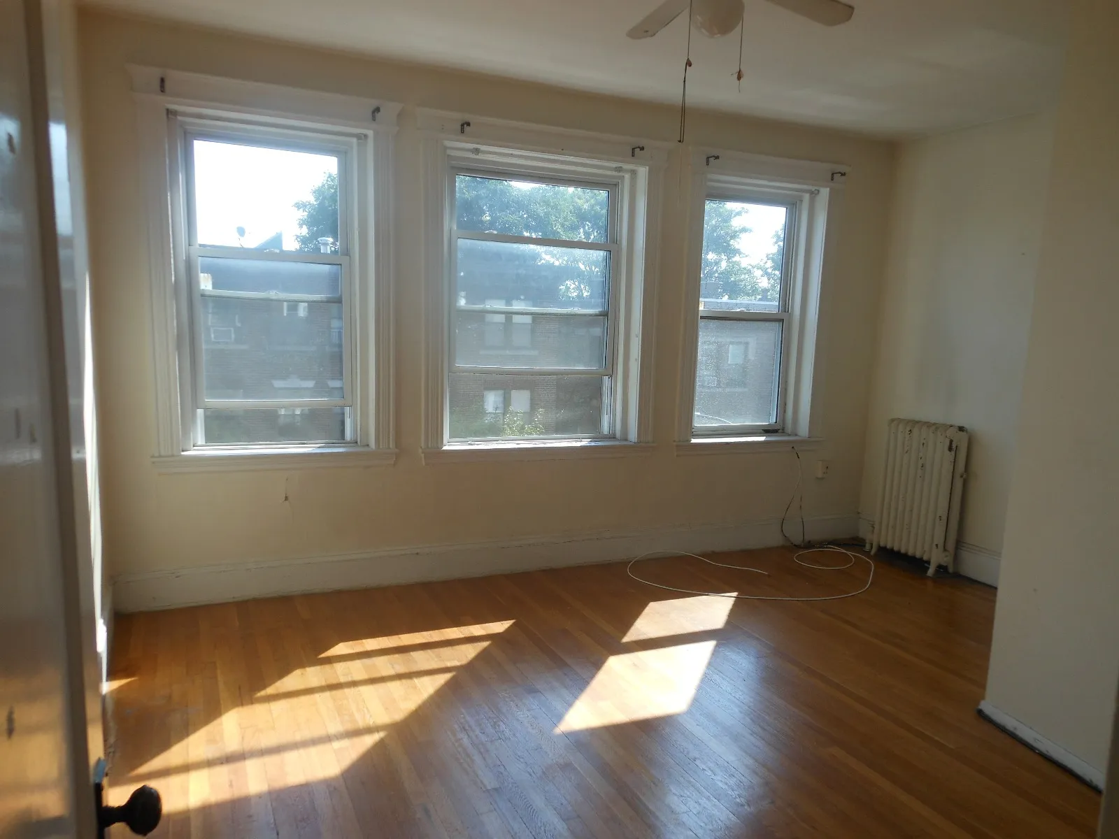 26 Park Vale Ave, Brighton