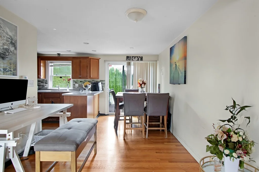 26 Moreland Ave, Dedham