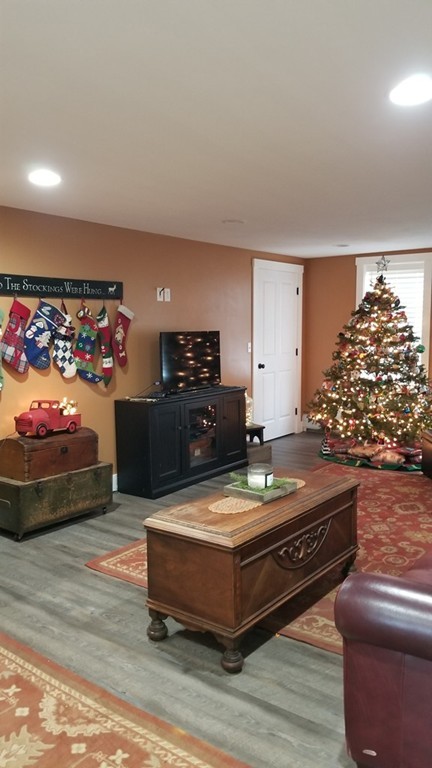 51 Moore Rd, New Braintree