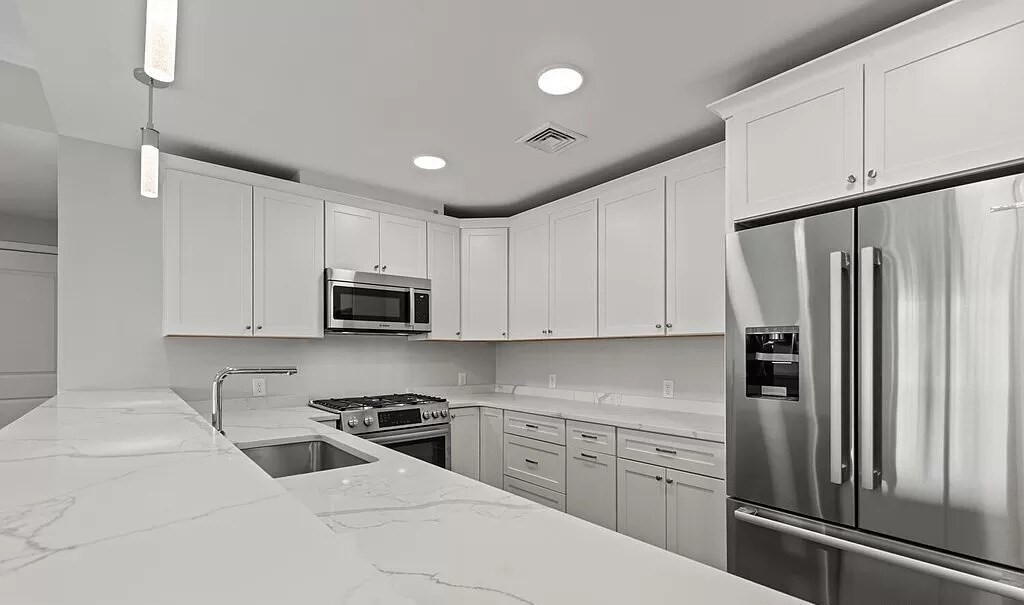 131 Eliot St, Milton