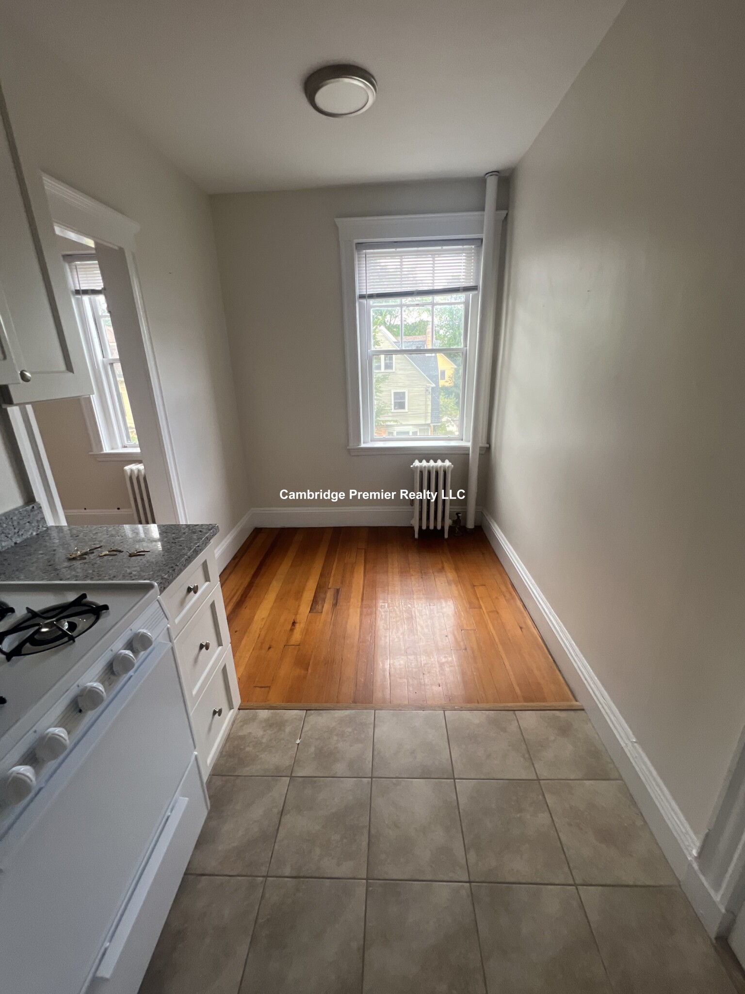 30 Langdon St, Neighborhood Nine