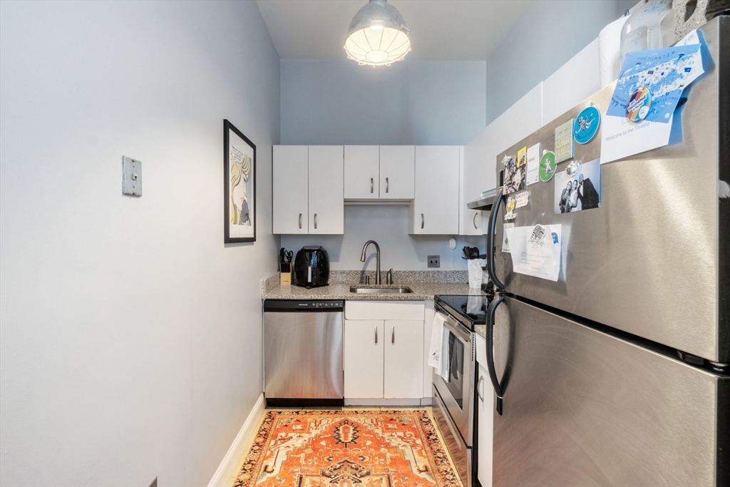 320 W 2nd, South Boston