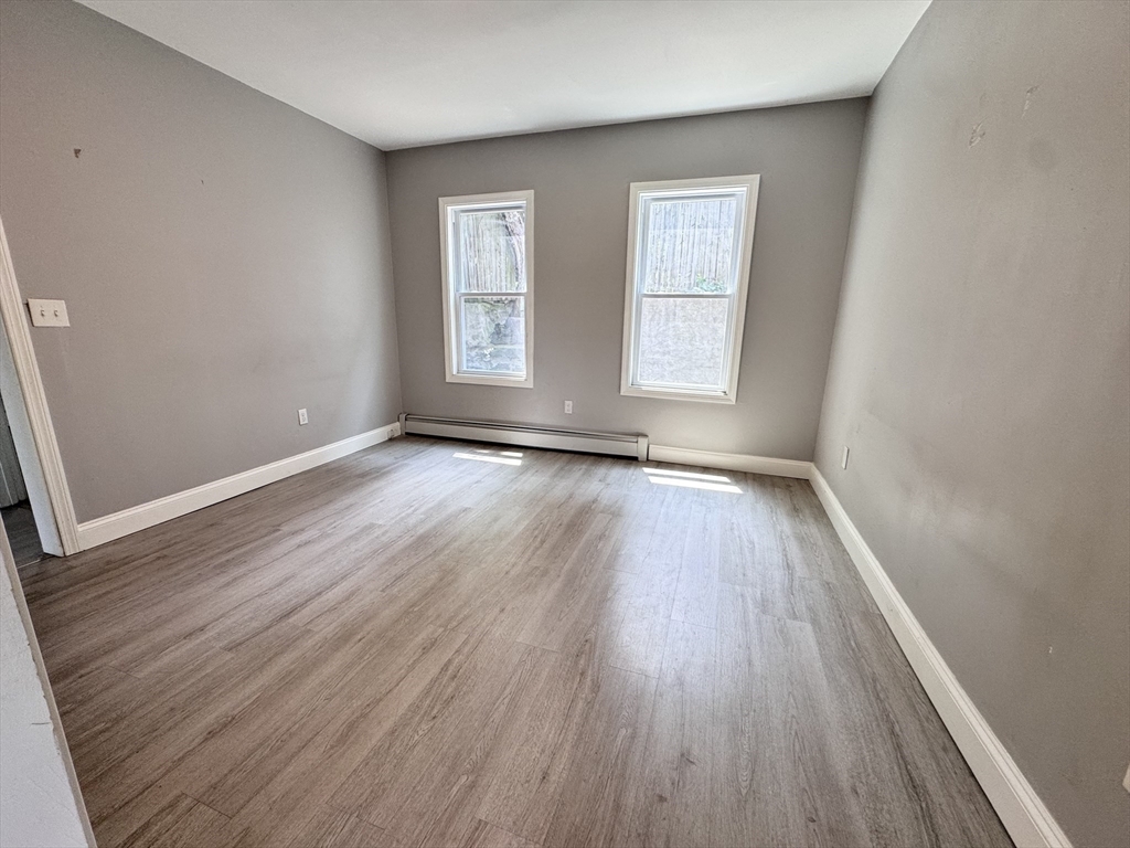 286 Kimball St, Fitchburg