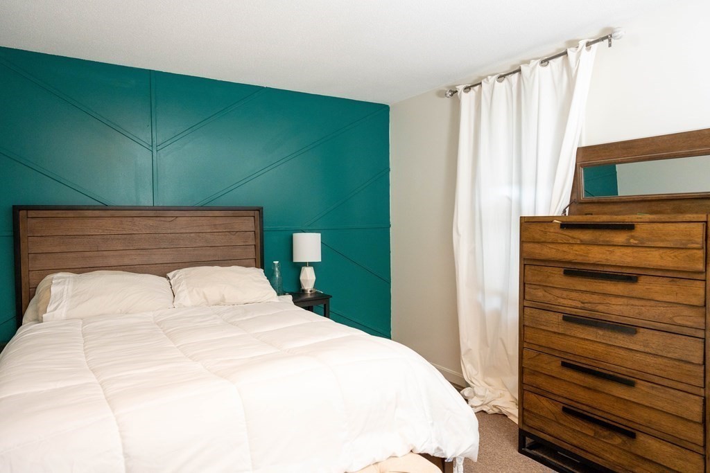 465 Nashua Rd, Groton