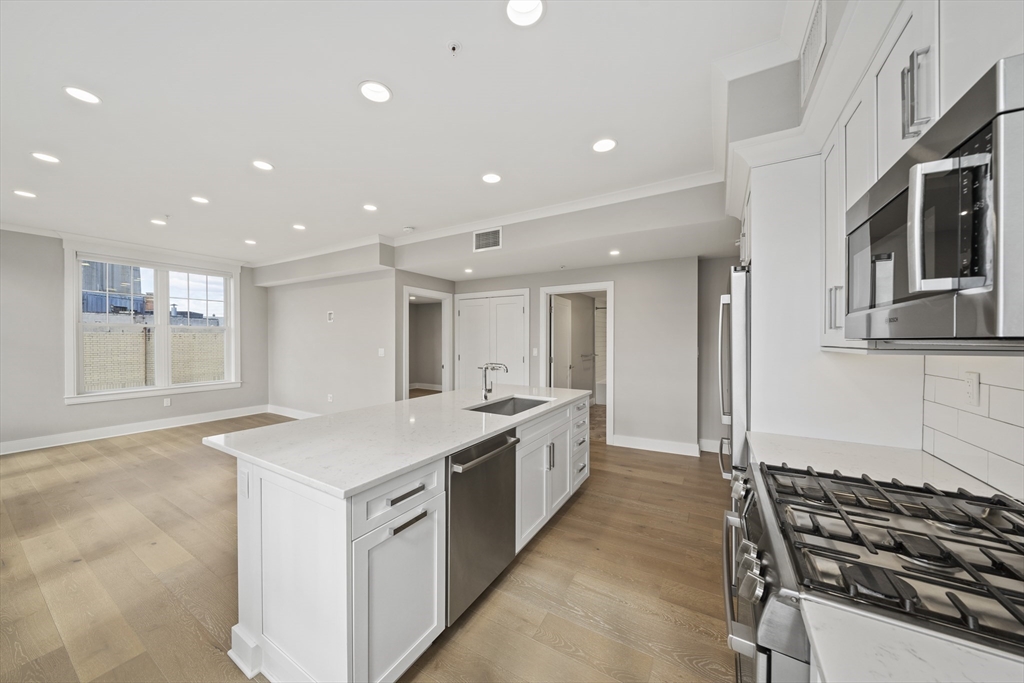 353 Summer St, Davis Square