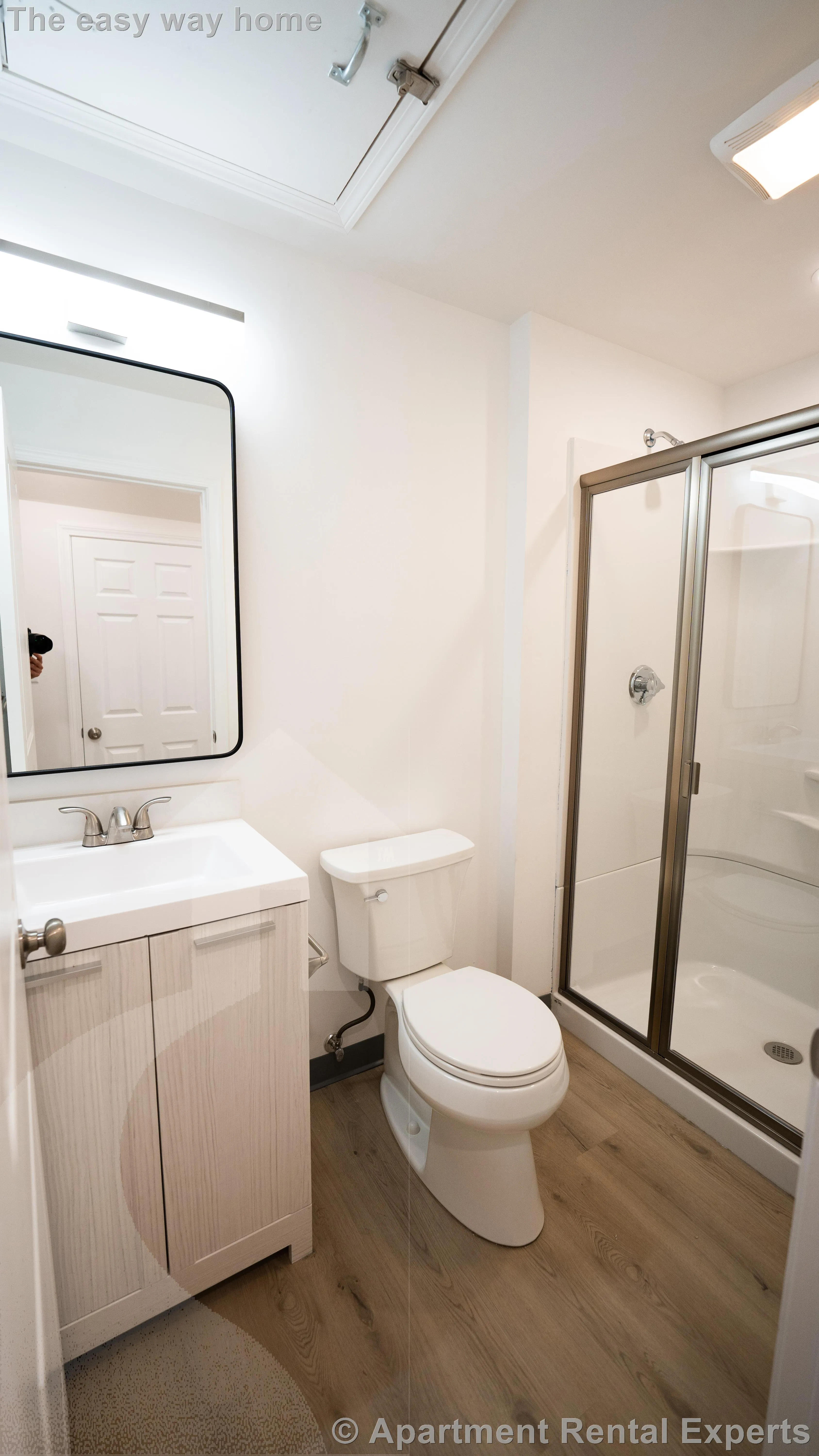 301-303 Boston Ave, Tufts