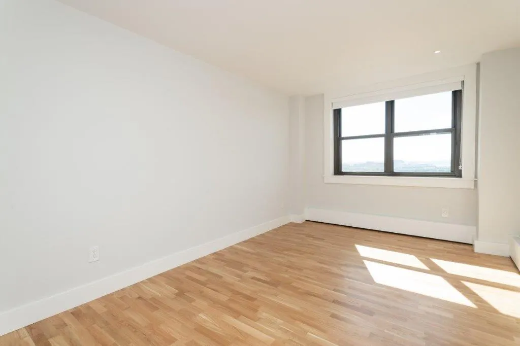 1410 Columbia Rd, South Boston