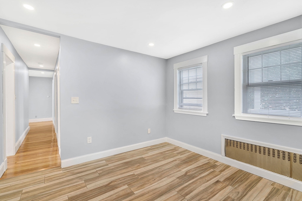 25 Middleton St, Dorchester