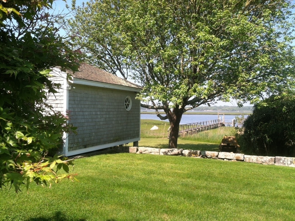 199-C Fisherville Ln, South Westport