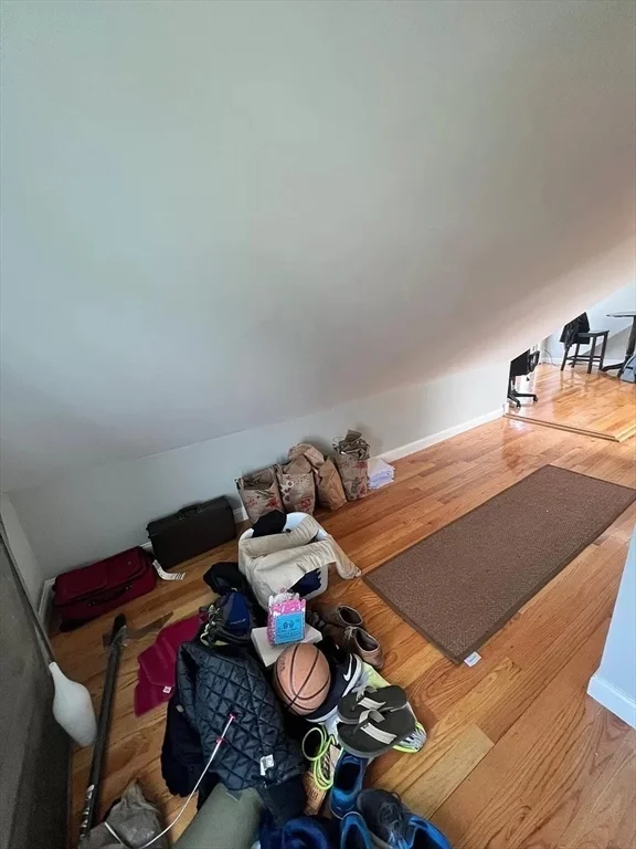 20 Kenton, Jamaica Plain