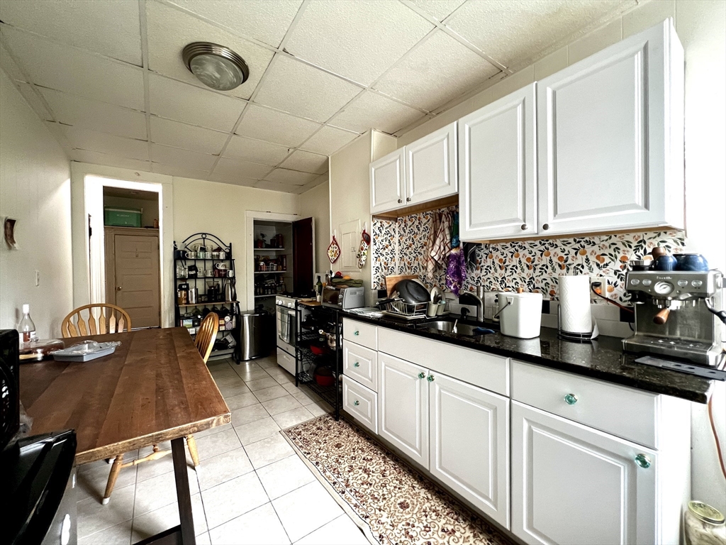 144 Coolidge St, Coolidge Corner