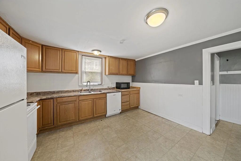 28 Federal Ave, Quincy