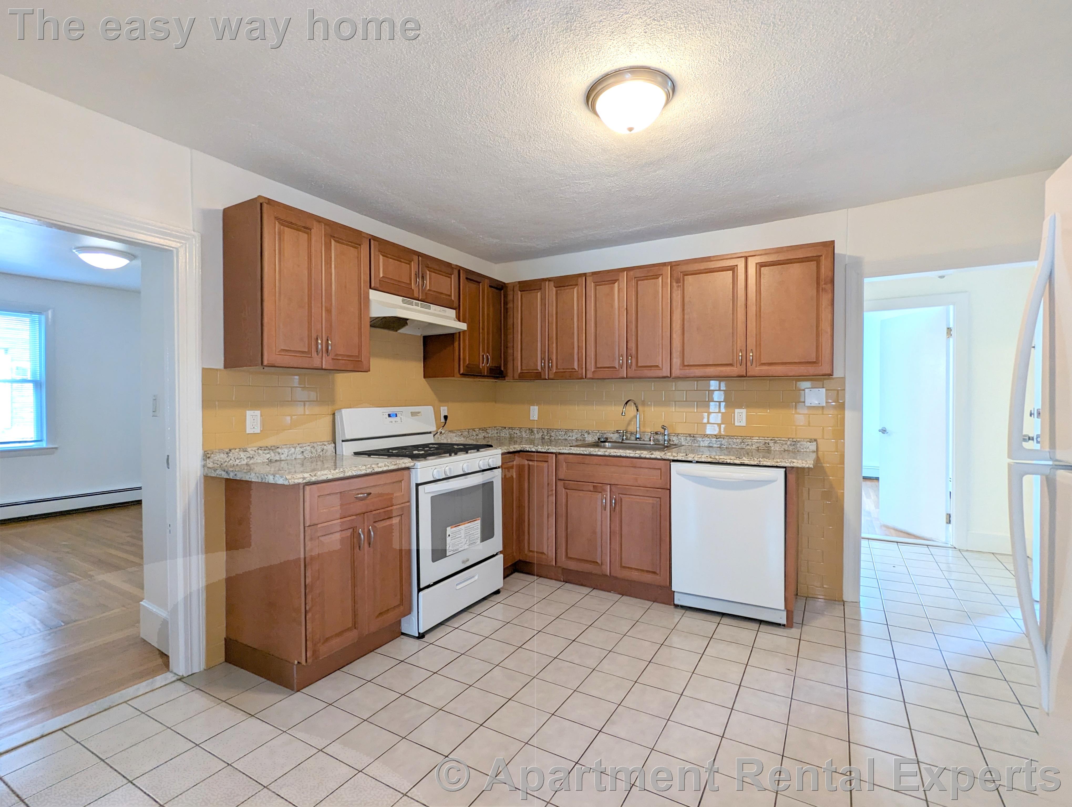 322 Lowell St, Magoun Square