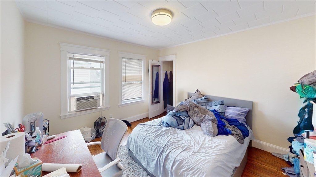 117 Burget Ave, Tufts University