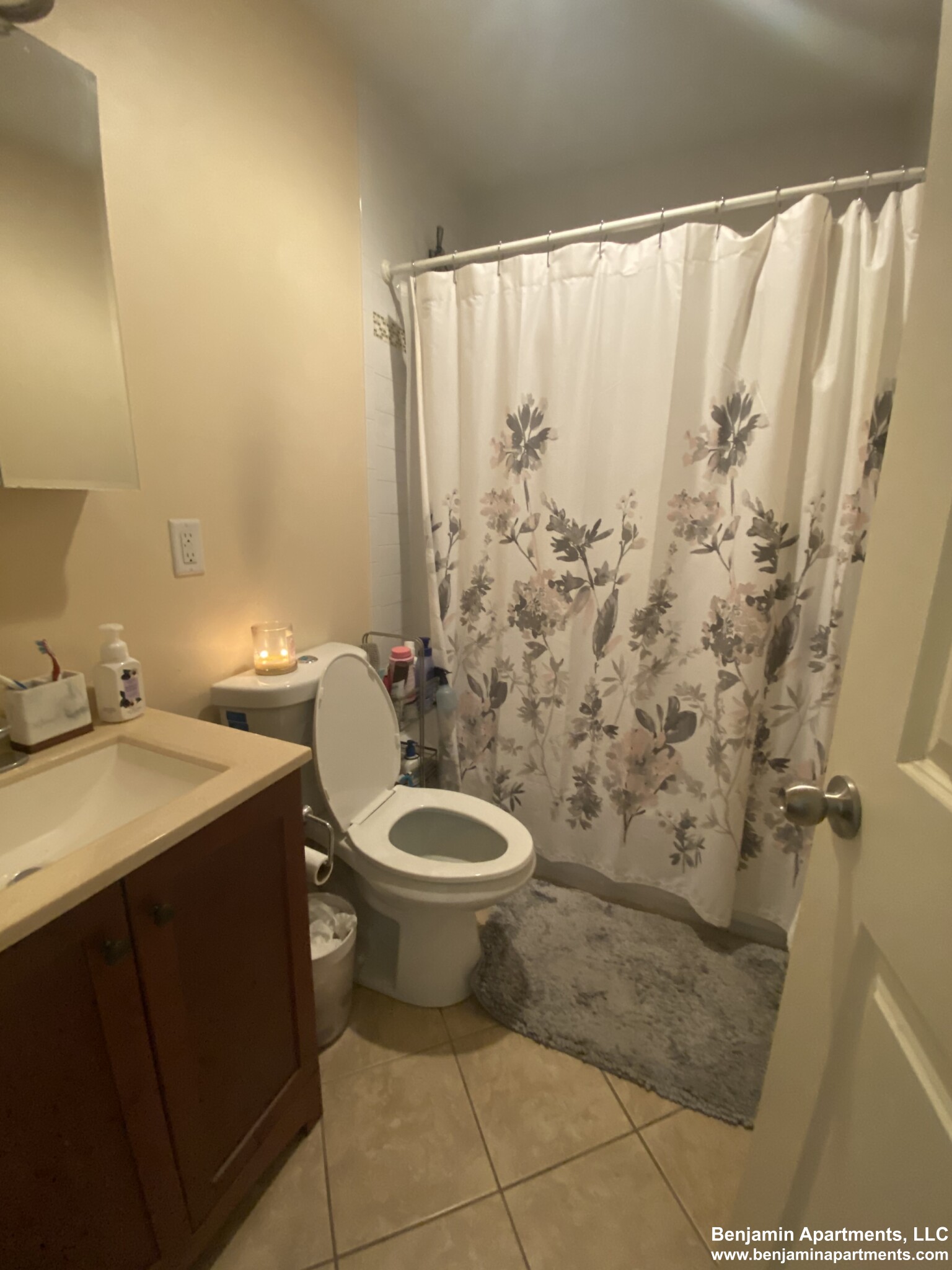 11 Sparhawk St, Oak Square