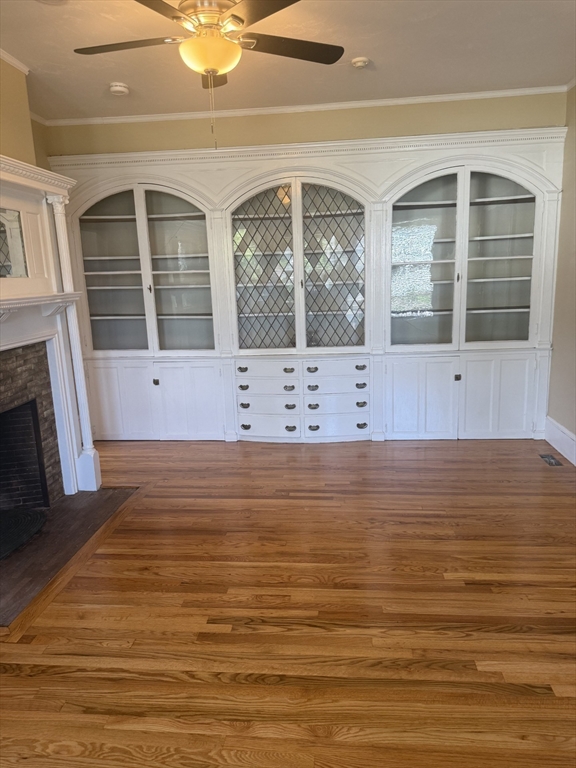 325 Adams St, Abington