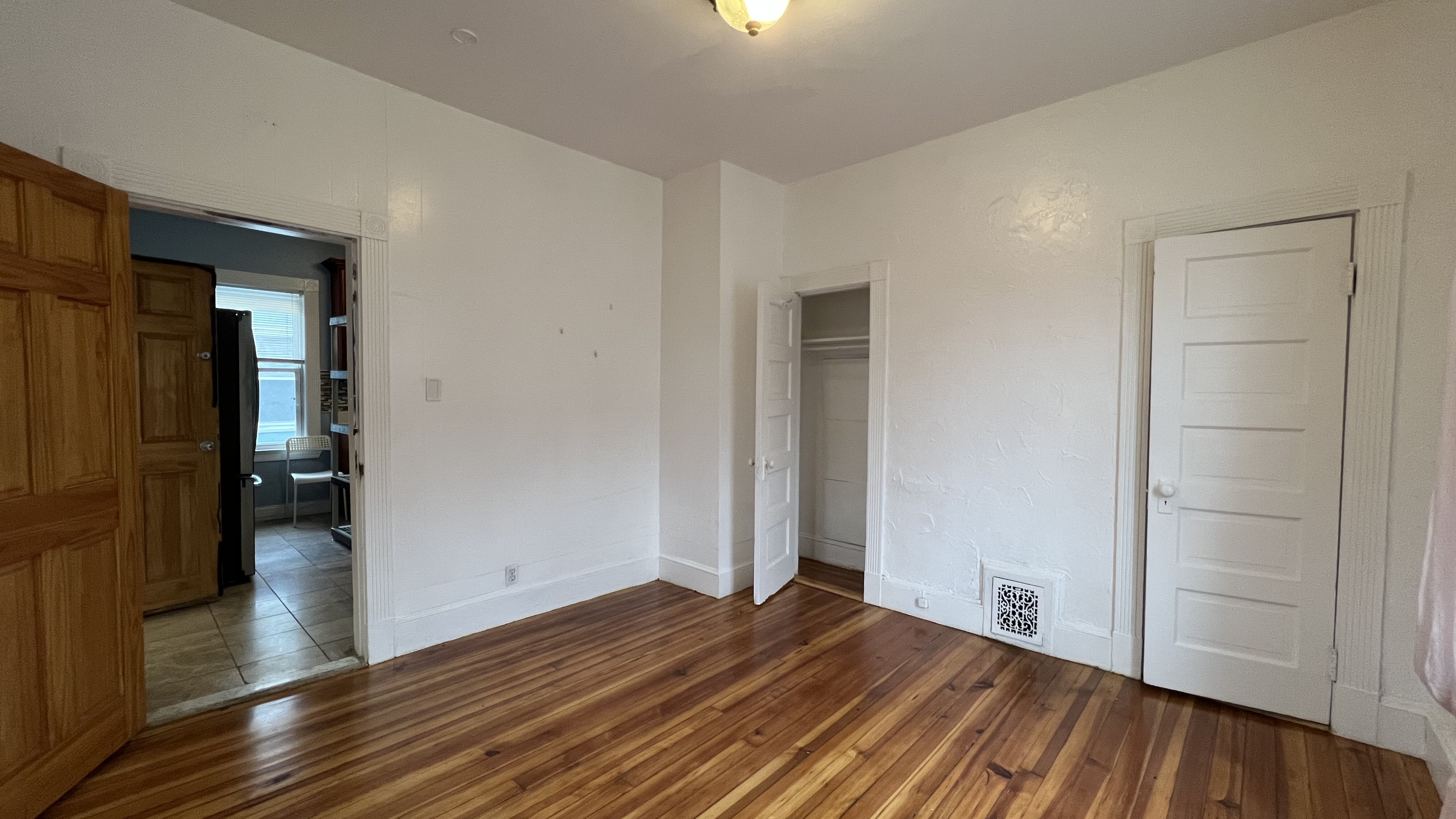 24 Litchfield St, Lower Allston