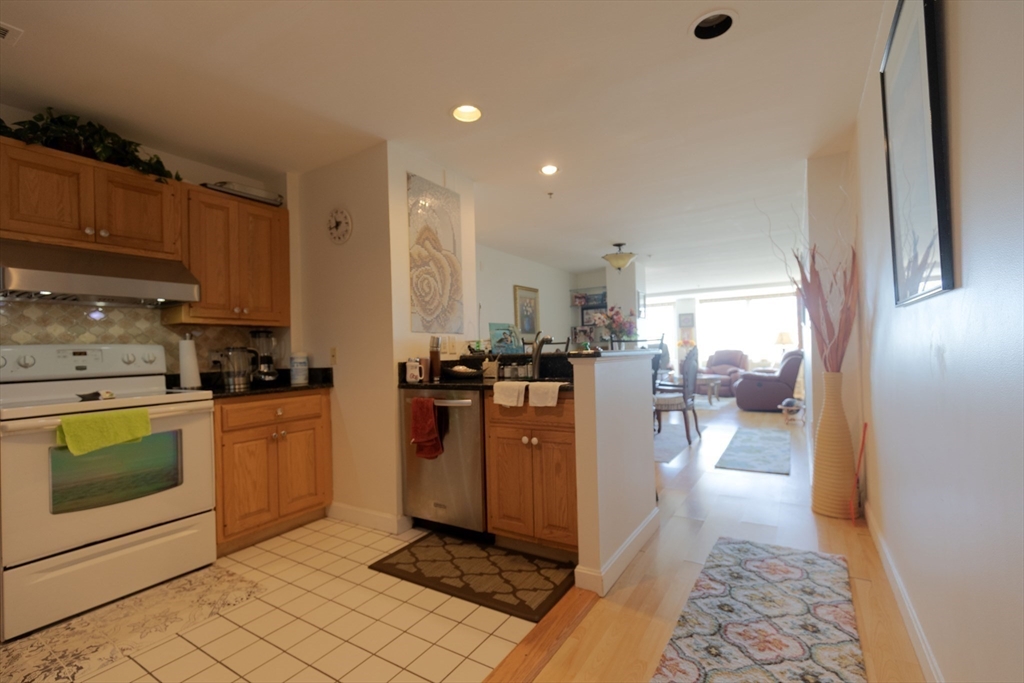 350 Revere Beach Blvd, Revere