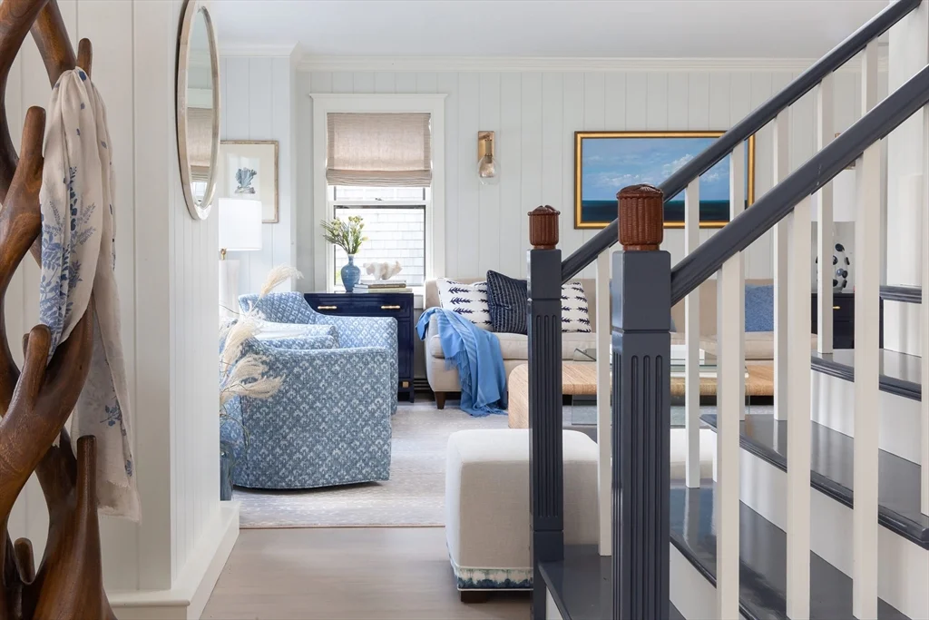 1 Pochick Ave, Nantucket