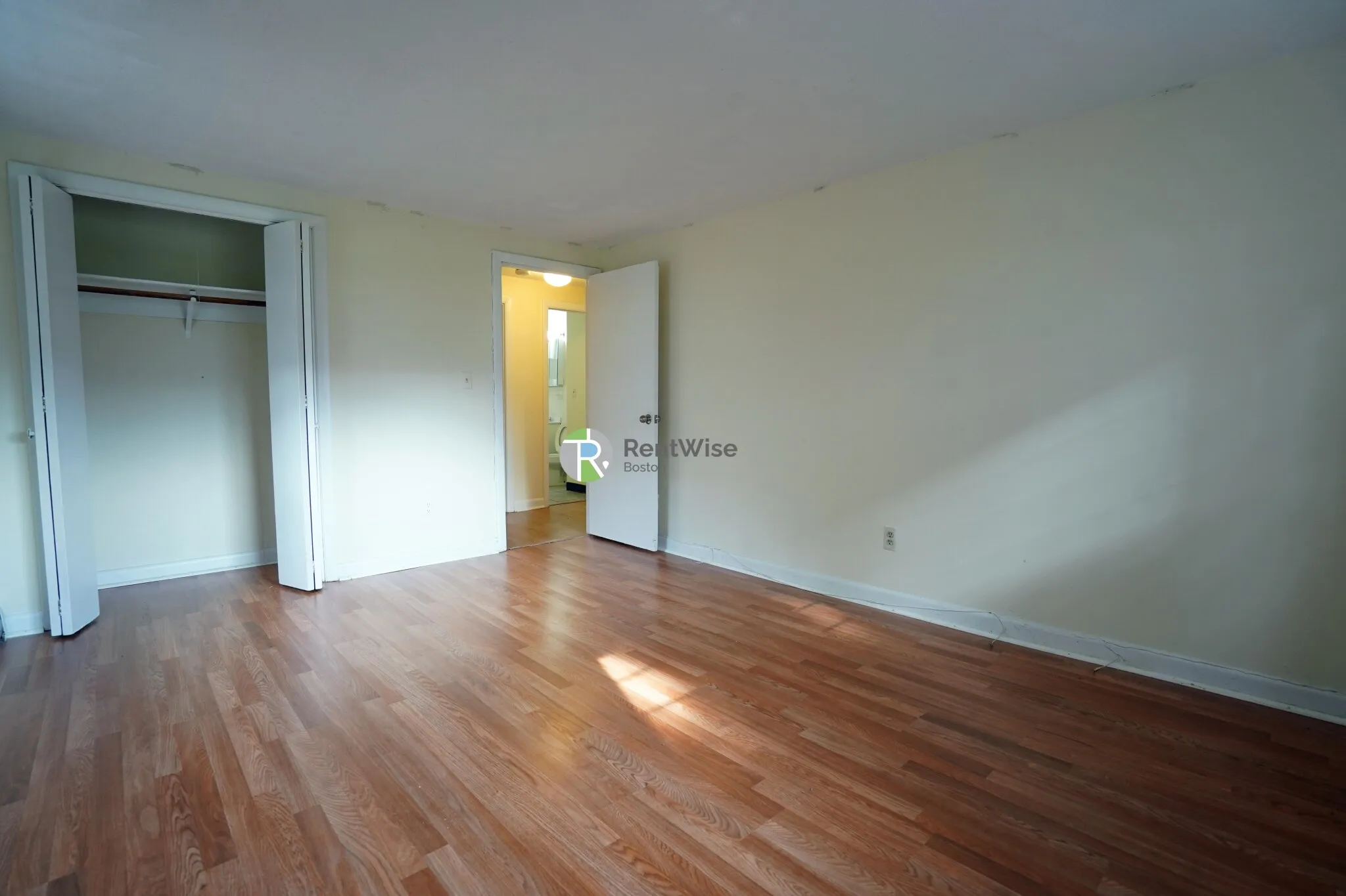 90 Gardner Ter, Allston