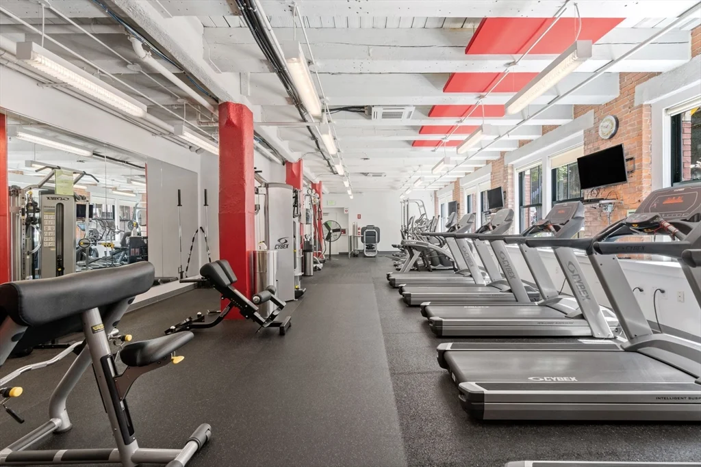 9 W Broadway, South Boston