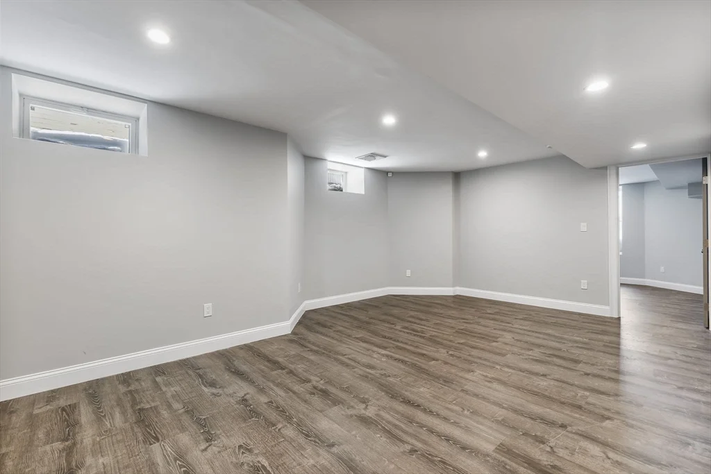 83 Centre St, Dorchester