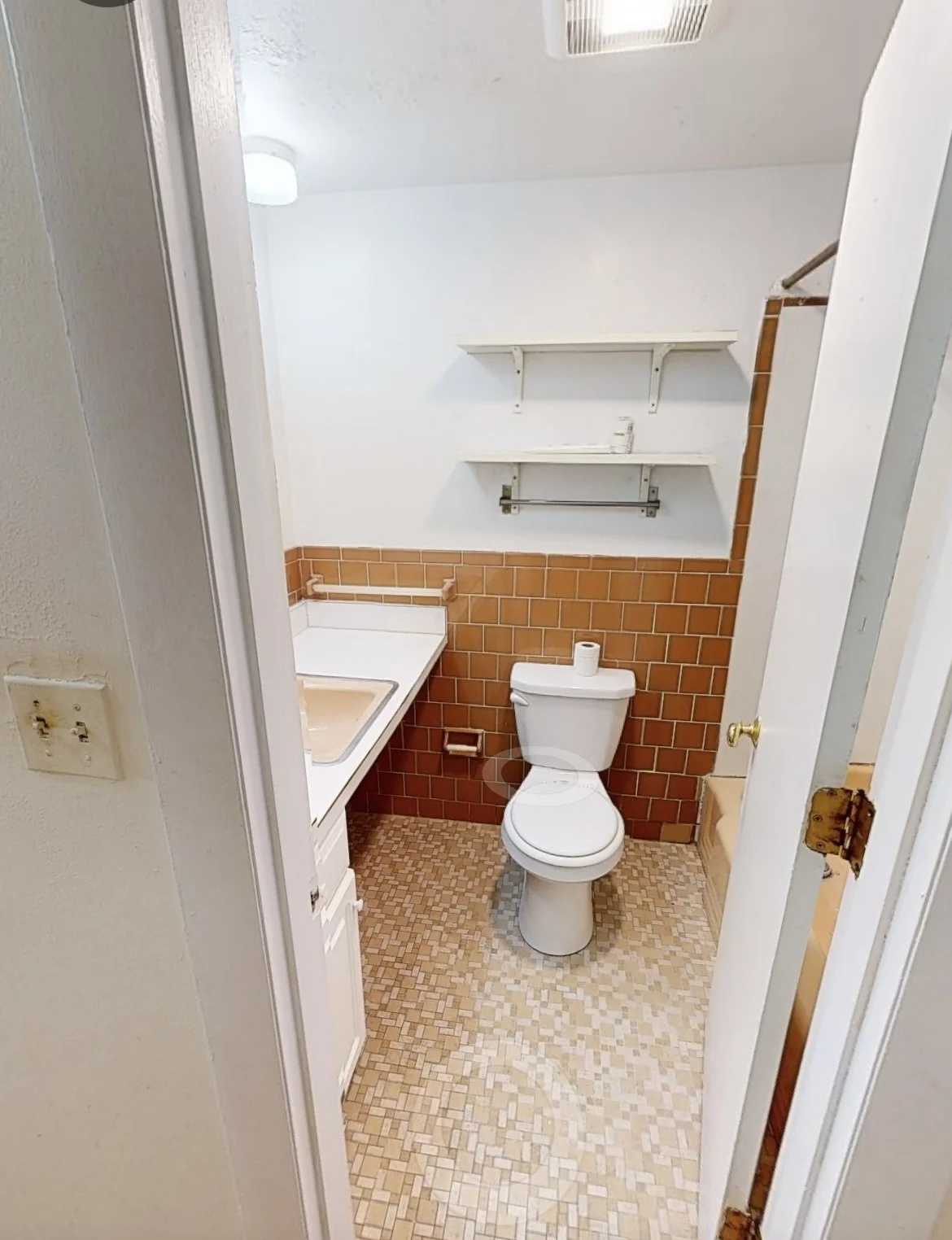 33 Lancaster Ter, Corey Hill