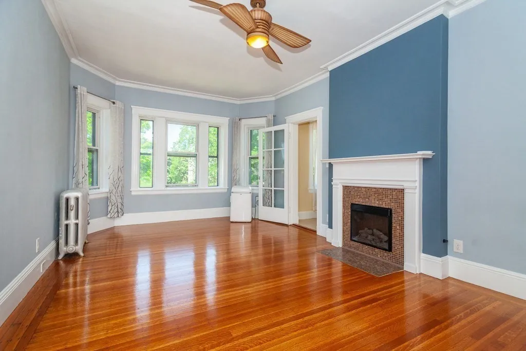 108 Washington, Brighton