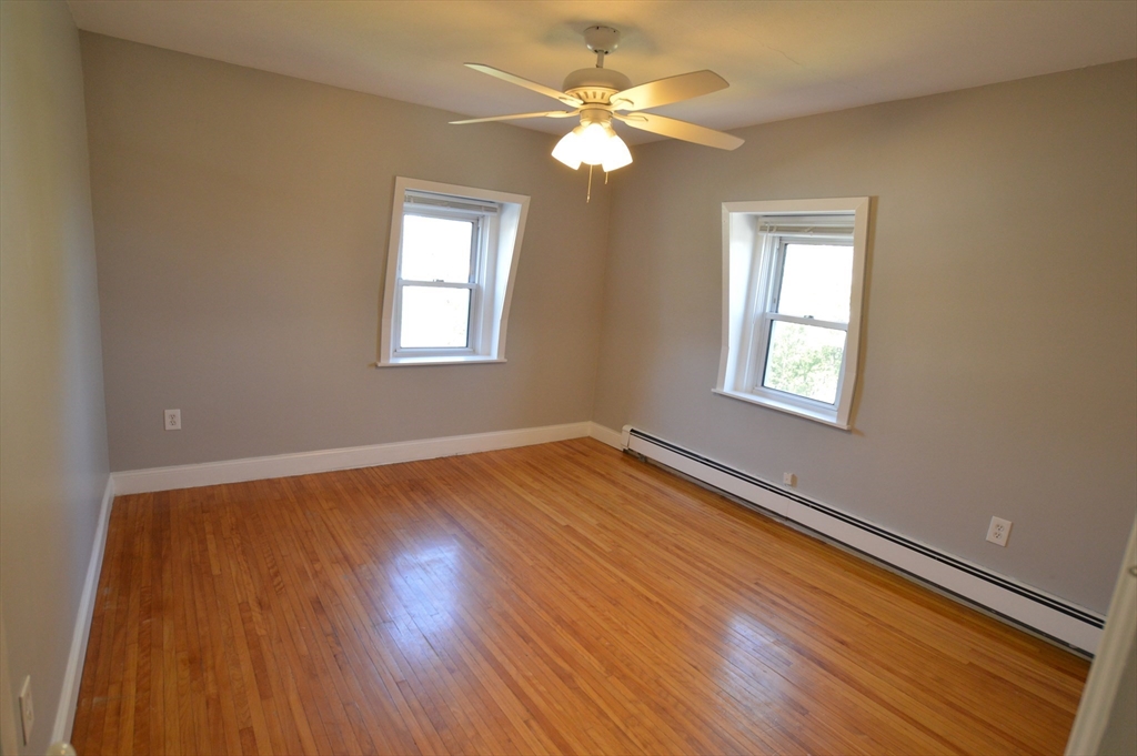 57 Lindall St, Danvers