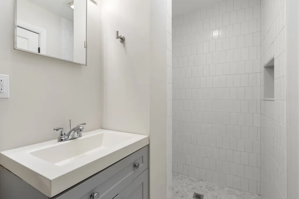 29 Princeton St, East Boston