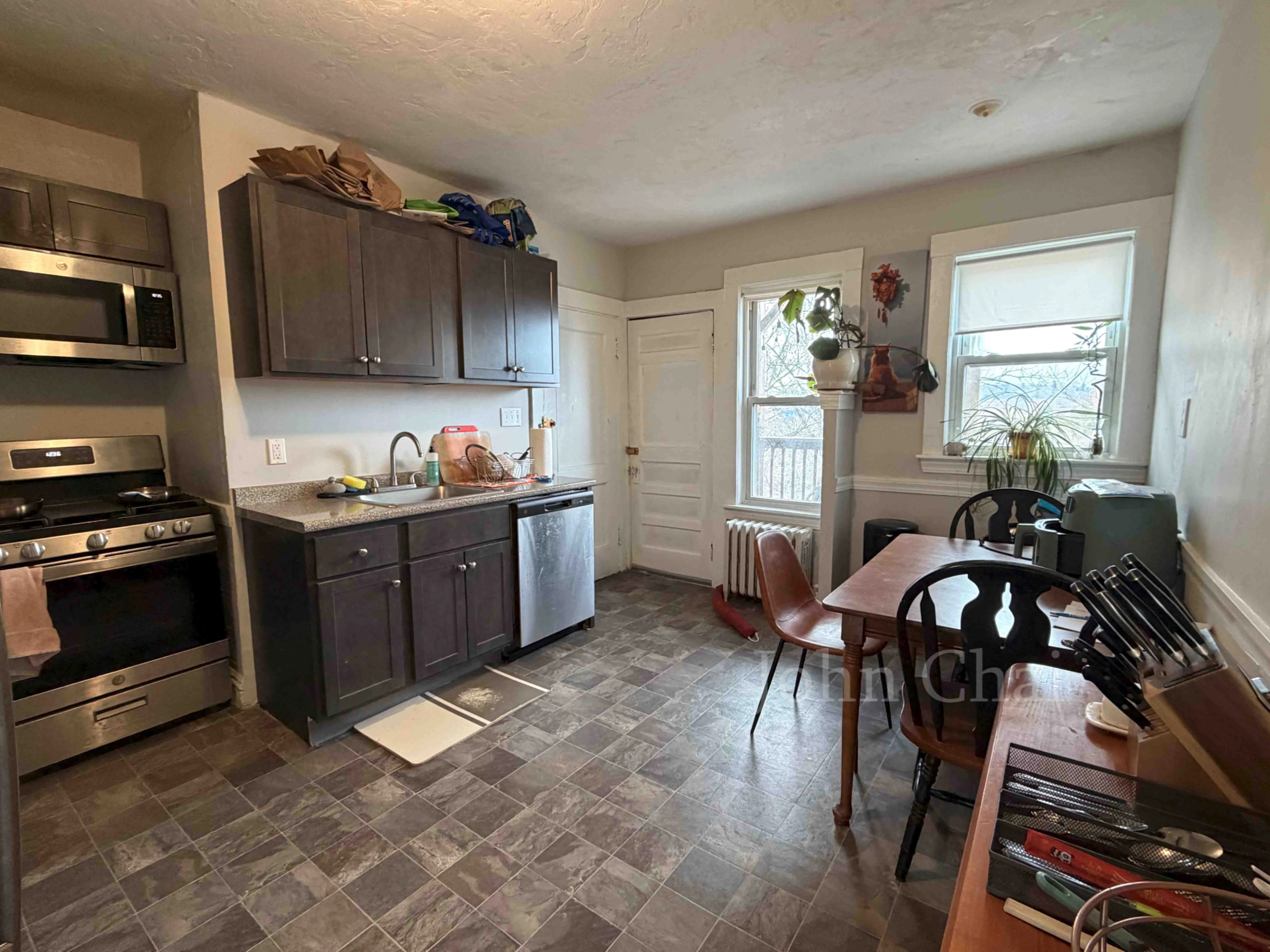 33 Lourdes Ave, Jamaica Plain