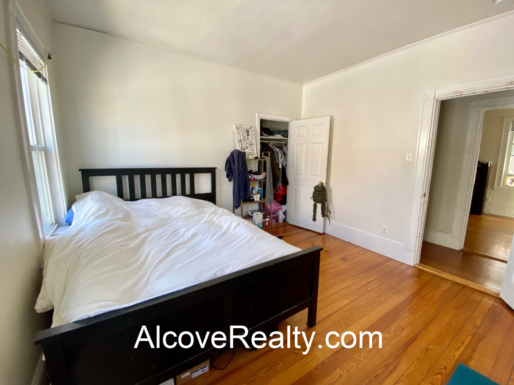 95 Belmont St, Powder House Square