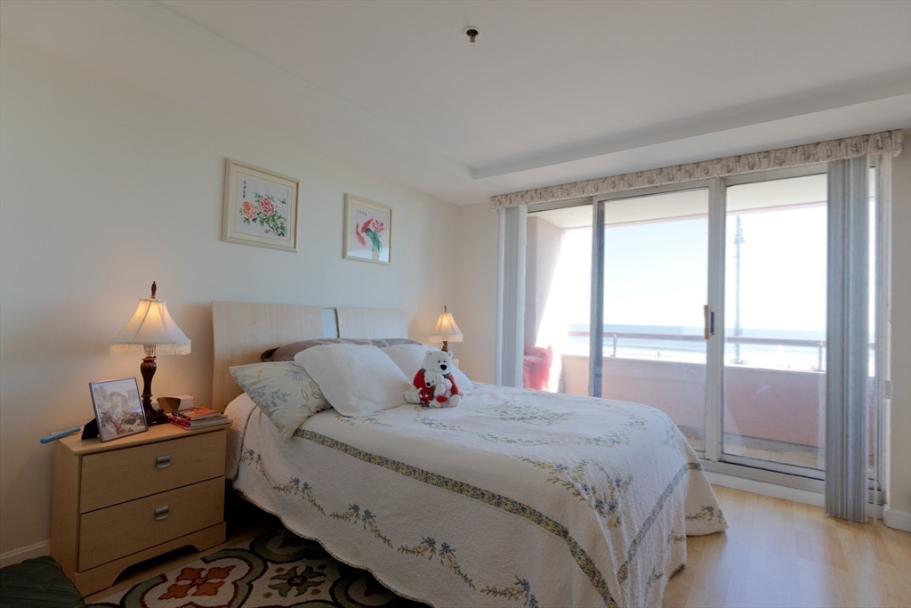 350 Revere Beach Blvd, Revere