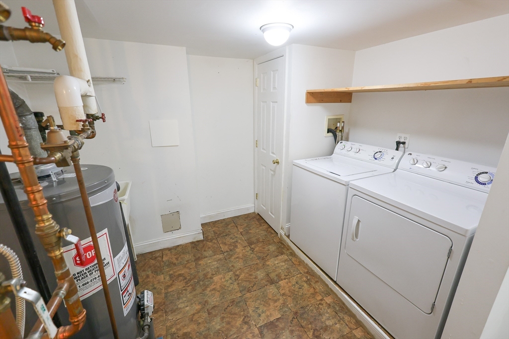 8 Mount Calvary Rd, Roslindale