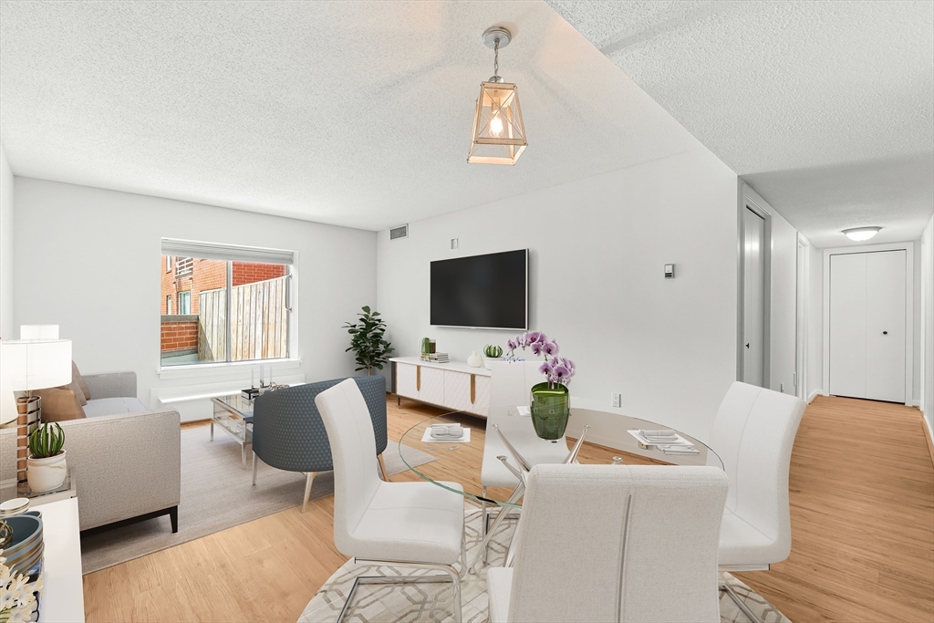 100 Place Lane Condominiums, Woburn