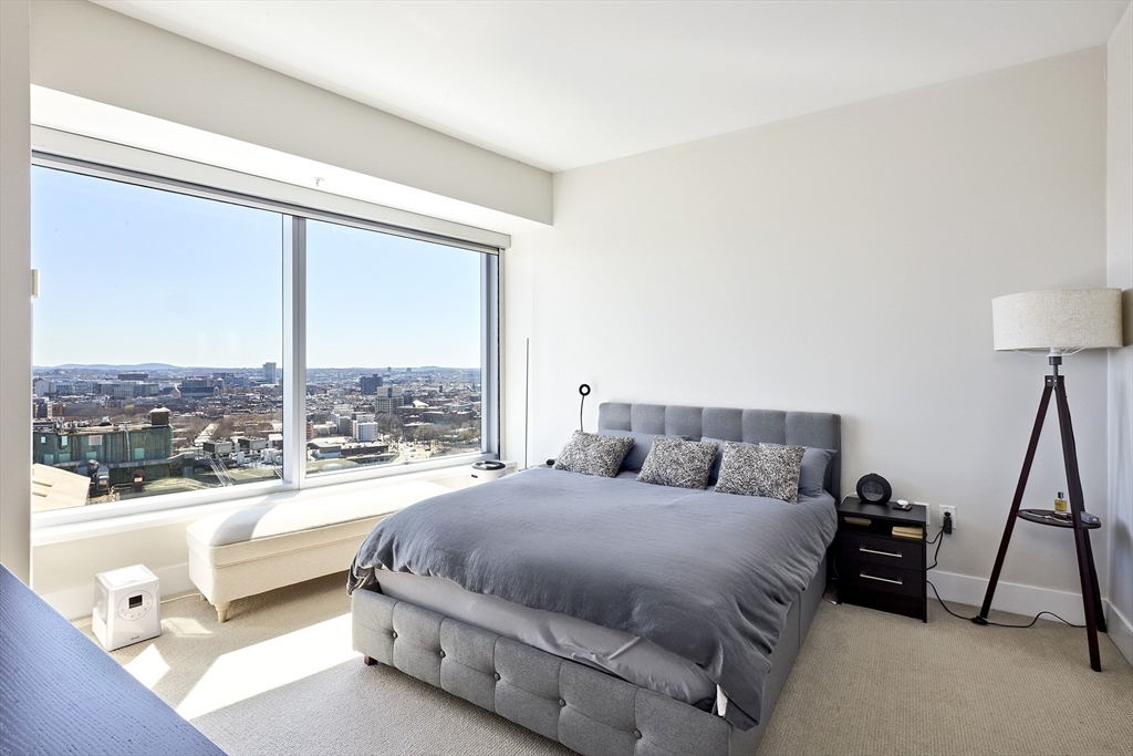 110 Stuart St, Back Bay