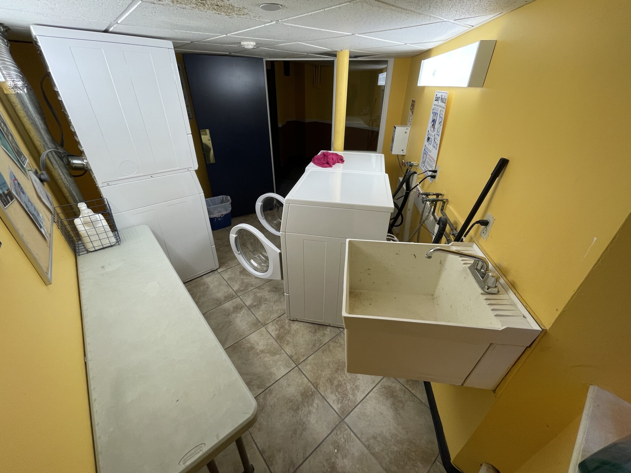 100 Queensberry St, Fenway