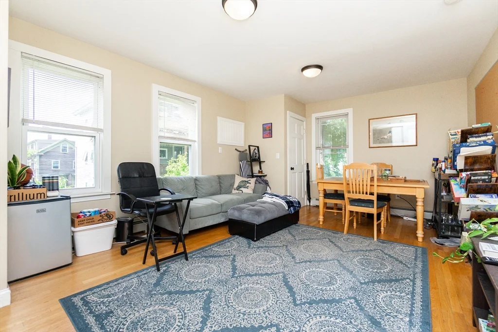 214R Harvard St, Central Square