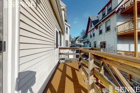 124 Walnut St, Winter Hill