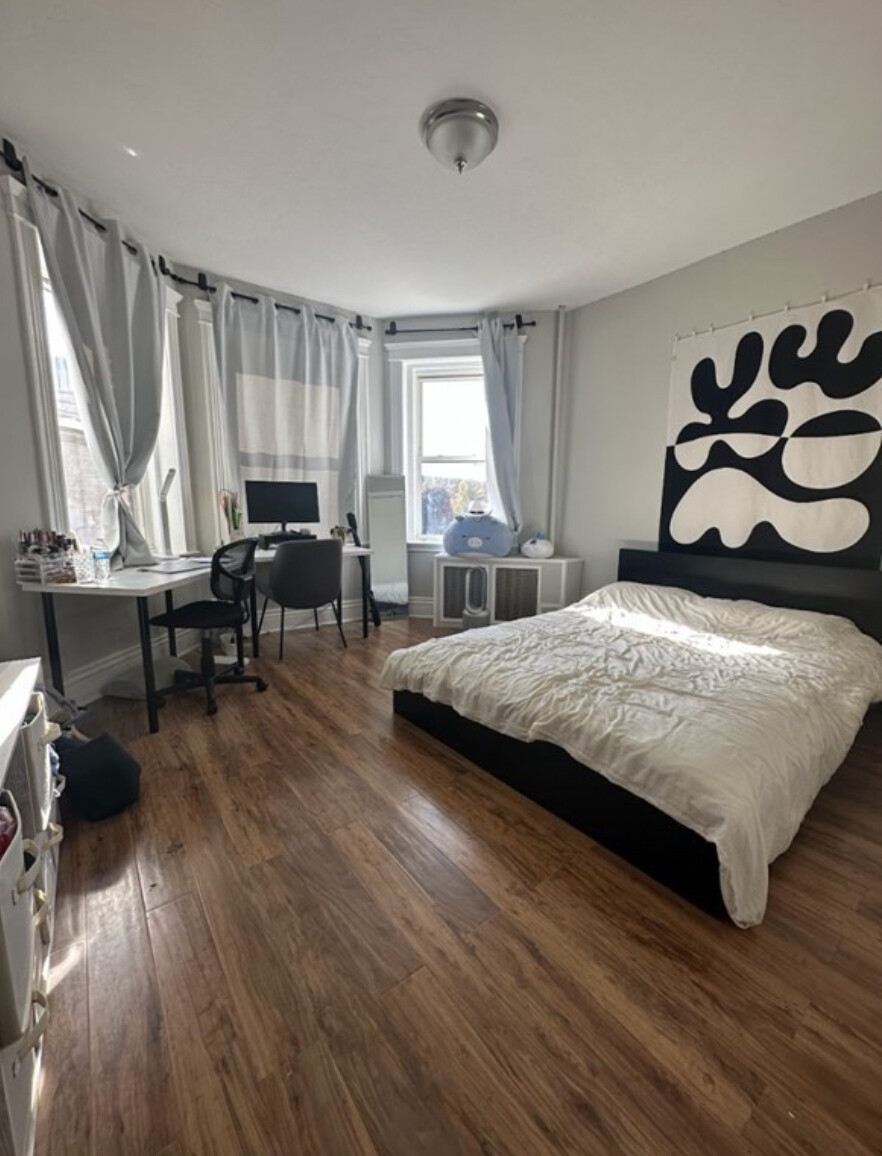 1082 Commonwealth Ave, Brighton