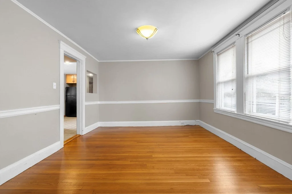 5-7 Linwood Ave, Melrose