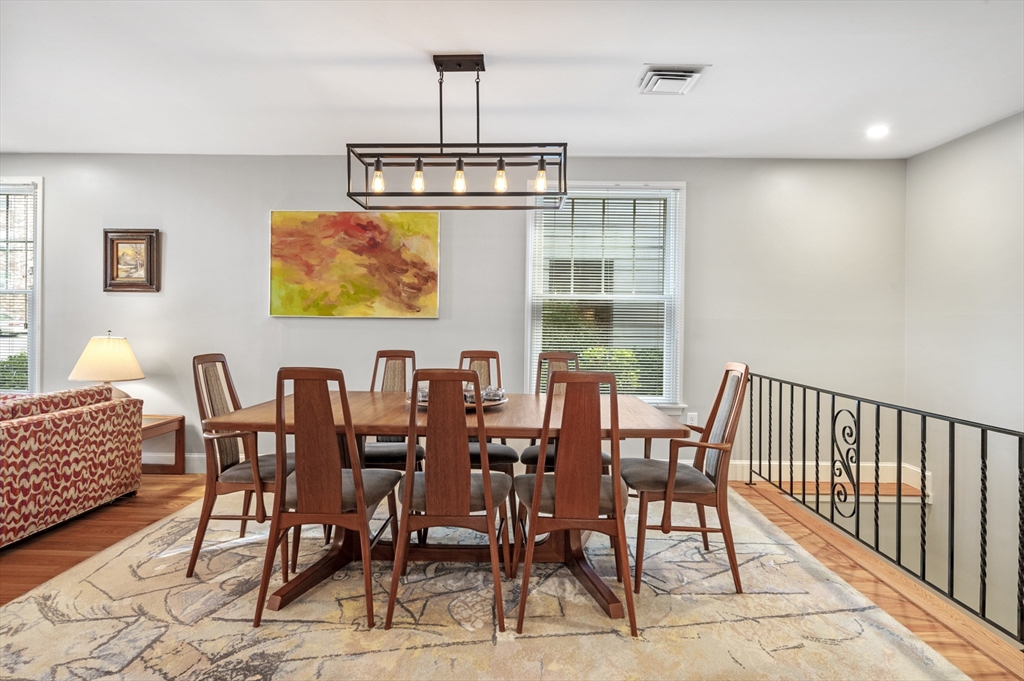 66 Prospect St, Marblehead