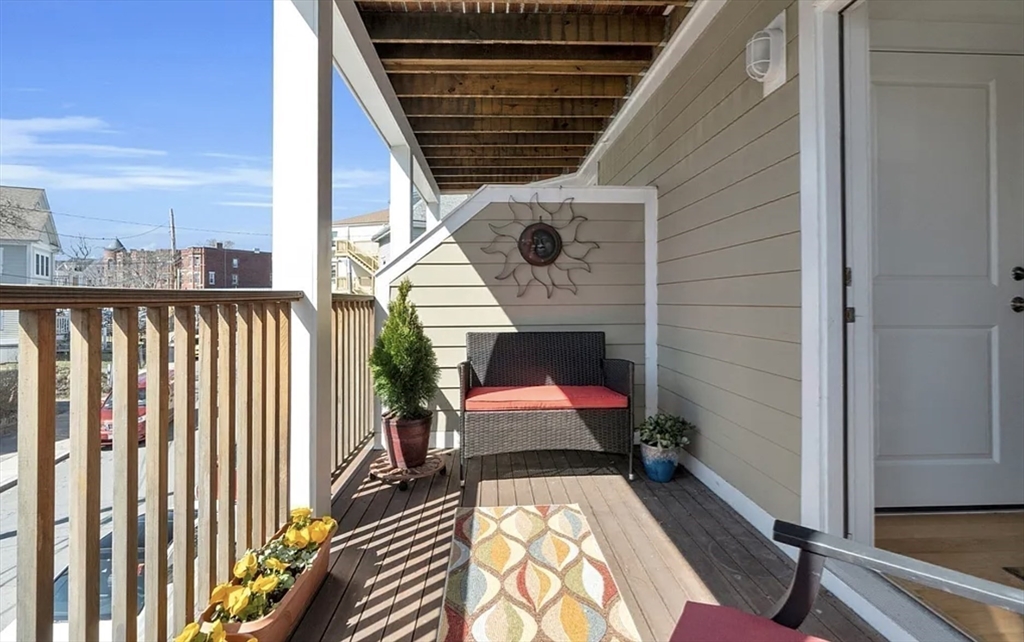 41 Woodville St, Roxbury