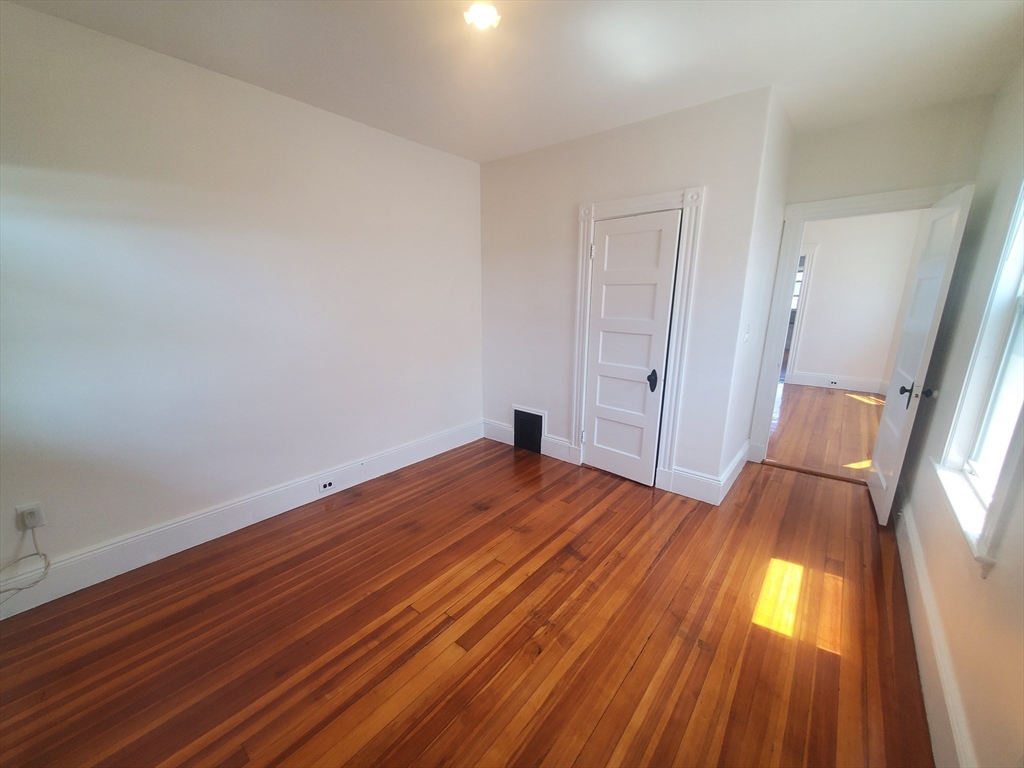 26 Buttonwood St, Dorchester