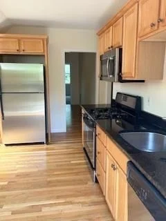 88 North Main, Westford